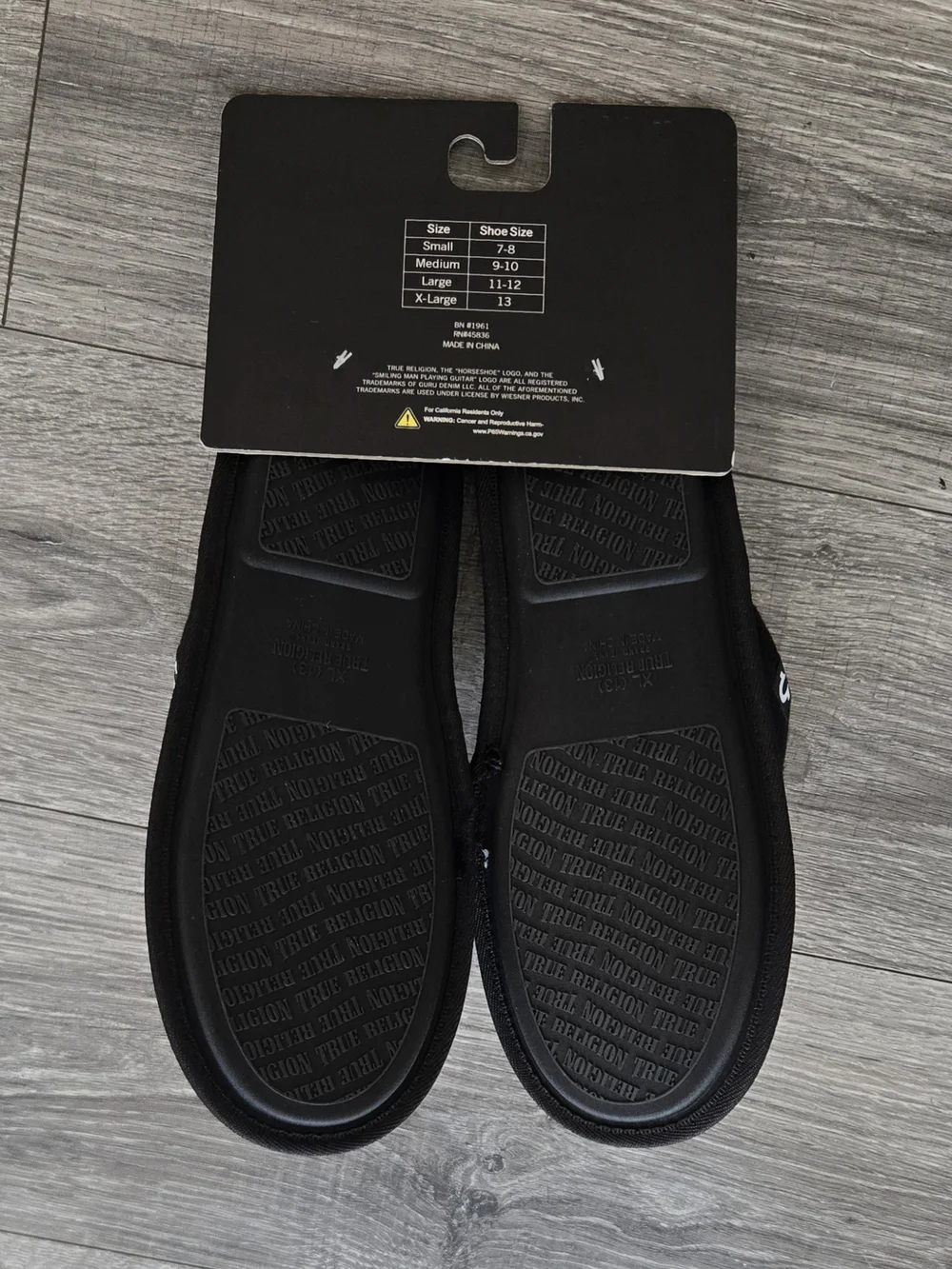 True Religion Men’s Slippers Black Red Logo XL Size 13 NWT House Shoes.